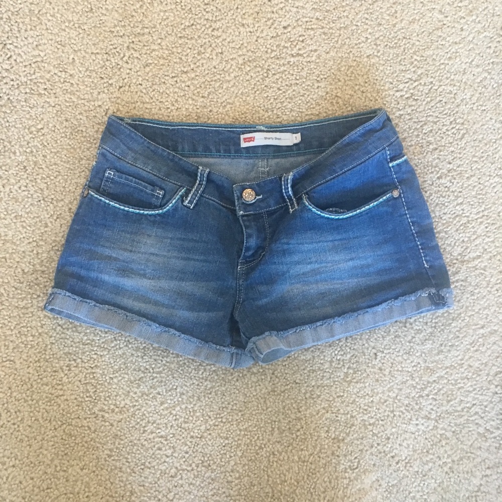 Levi's Shorts, size 7